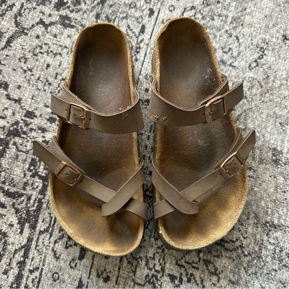 Sz 37  Brown Birkenstocks